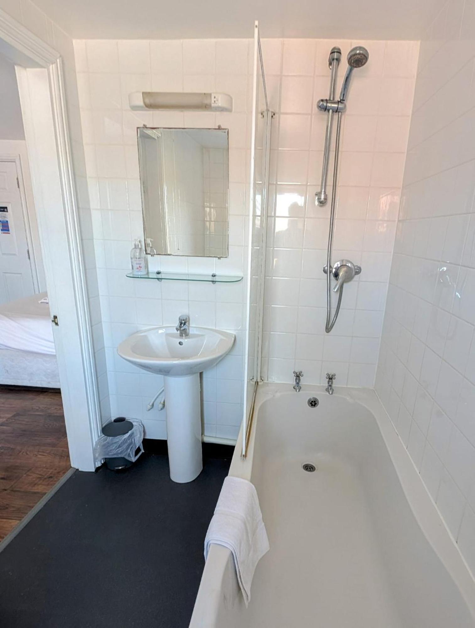 Oyo Aparthotel Hathern Luaran gambar